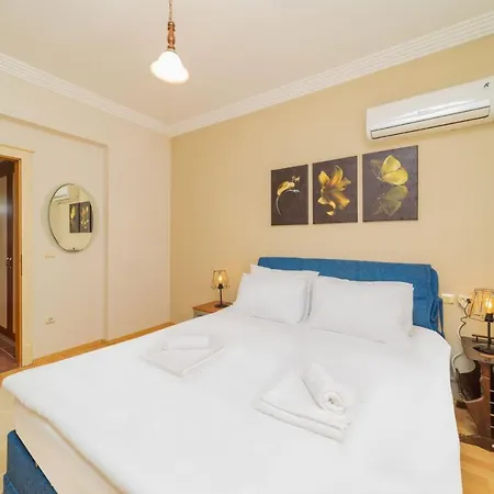 Apartment Cozy Flat With Balcony Close To Konyaalti *